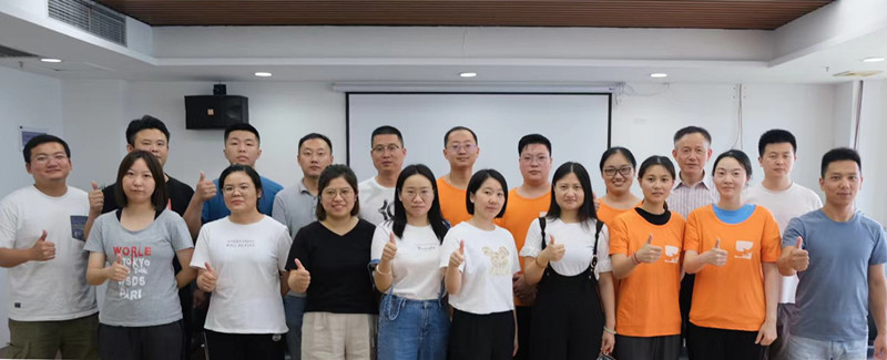 參加應急救護培訓，提高自救互救能力