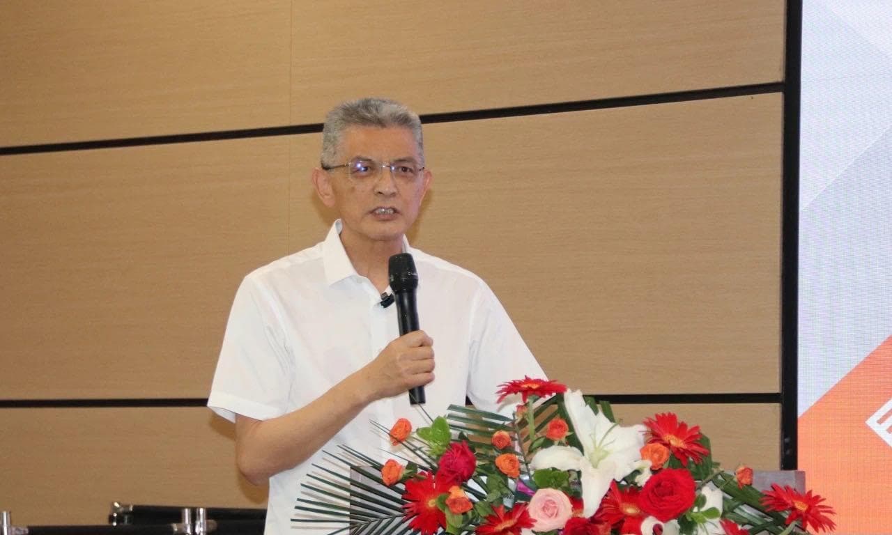 董事長毛晨陽受邀出席河南省第三屆中小建筑企業創新發展大會，分享破局之道